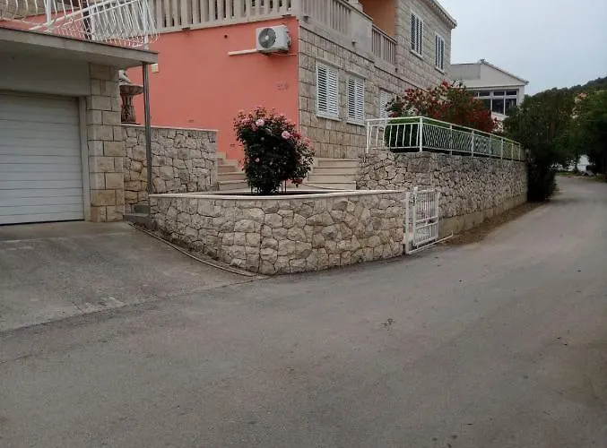 公寓 Seka With Seaview